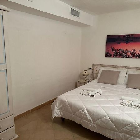 LIGHTBLUE-CELESTE Central Apartment in Porto Rotondo Esterno foto